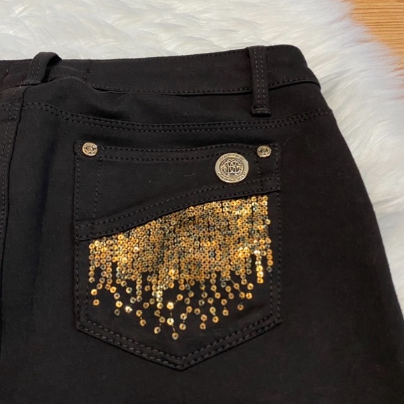 🔻SALE🔻ROBERTO CAVALLI🔹NEW CONDITION • Authentic - Picture 5 of 7